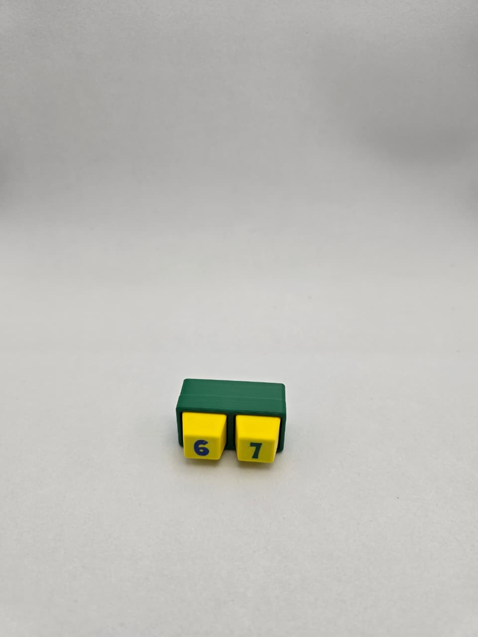 Brinquedo de Clique 67 em Impressão 3D – Sensorial Fidget em PLA
