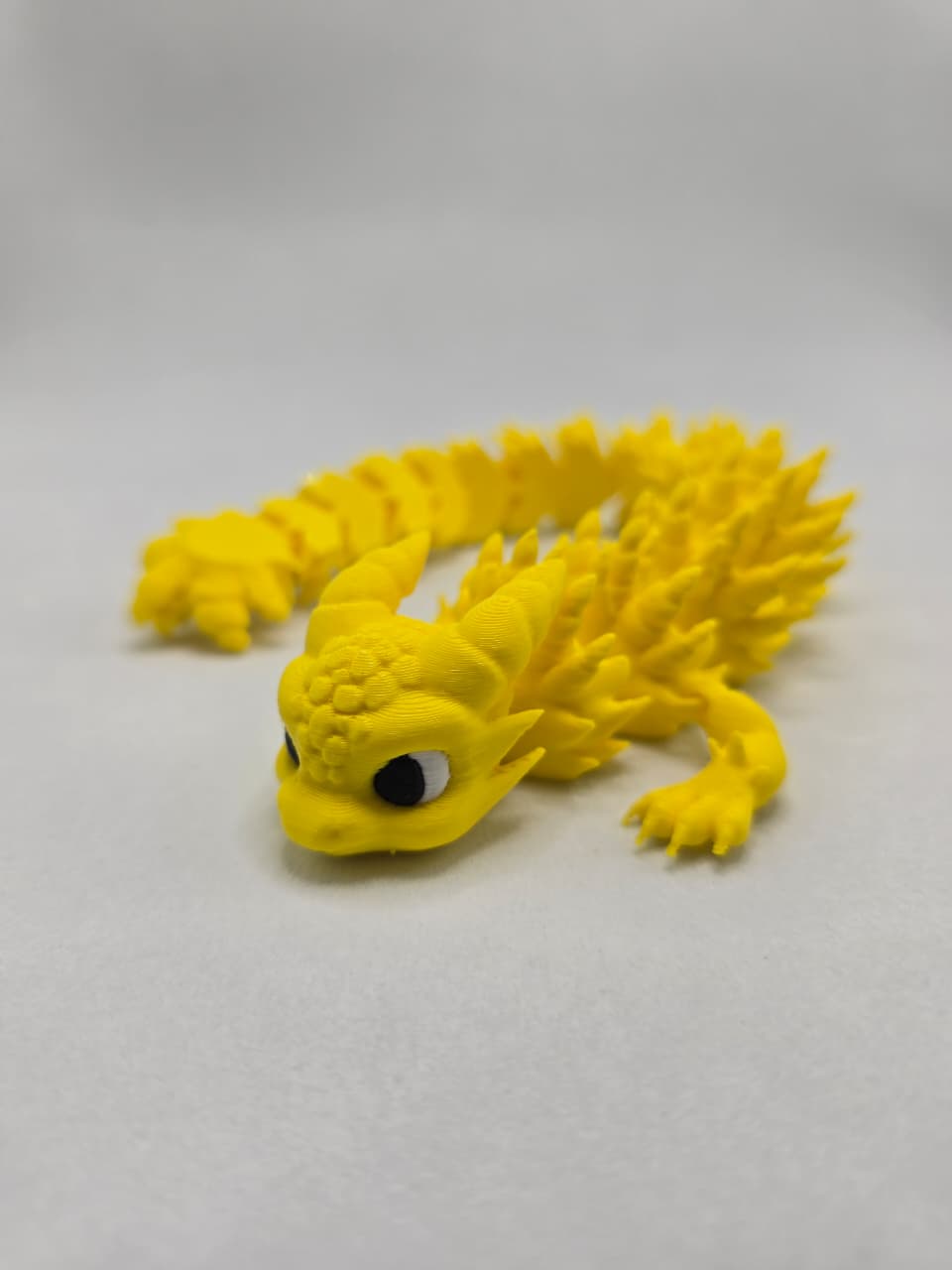 Dragão Amarelo Articulado em Impressão 3D – Colecionável em PLA de Alta Qualidade