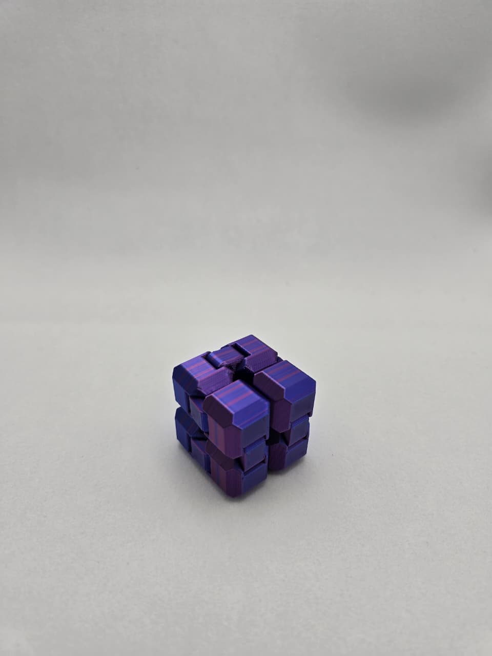 Cubo Infinito Sensorial em Impressão 3D PLA – Brinquedo Antiestresse e Decorativo