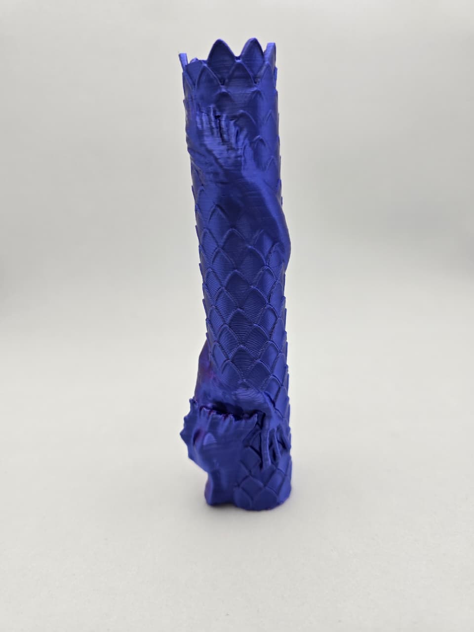 Espada Retrátil Dragão em Impressão 3D – Colecionável em PLA de Alta Qualidade